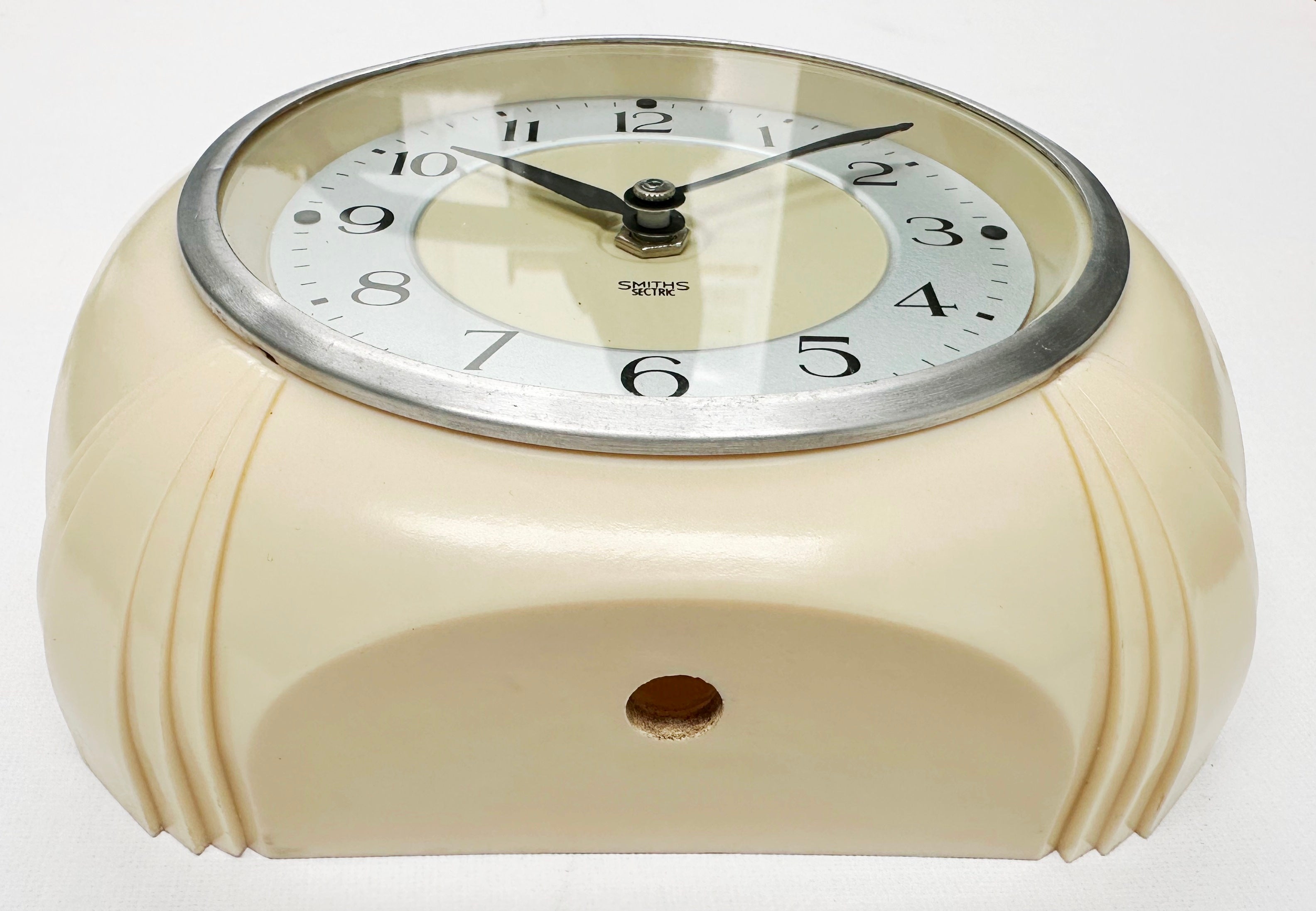 Vintage Smiths Sectric Bakelite Kitchen Wall Clock | Adelaide Clocks