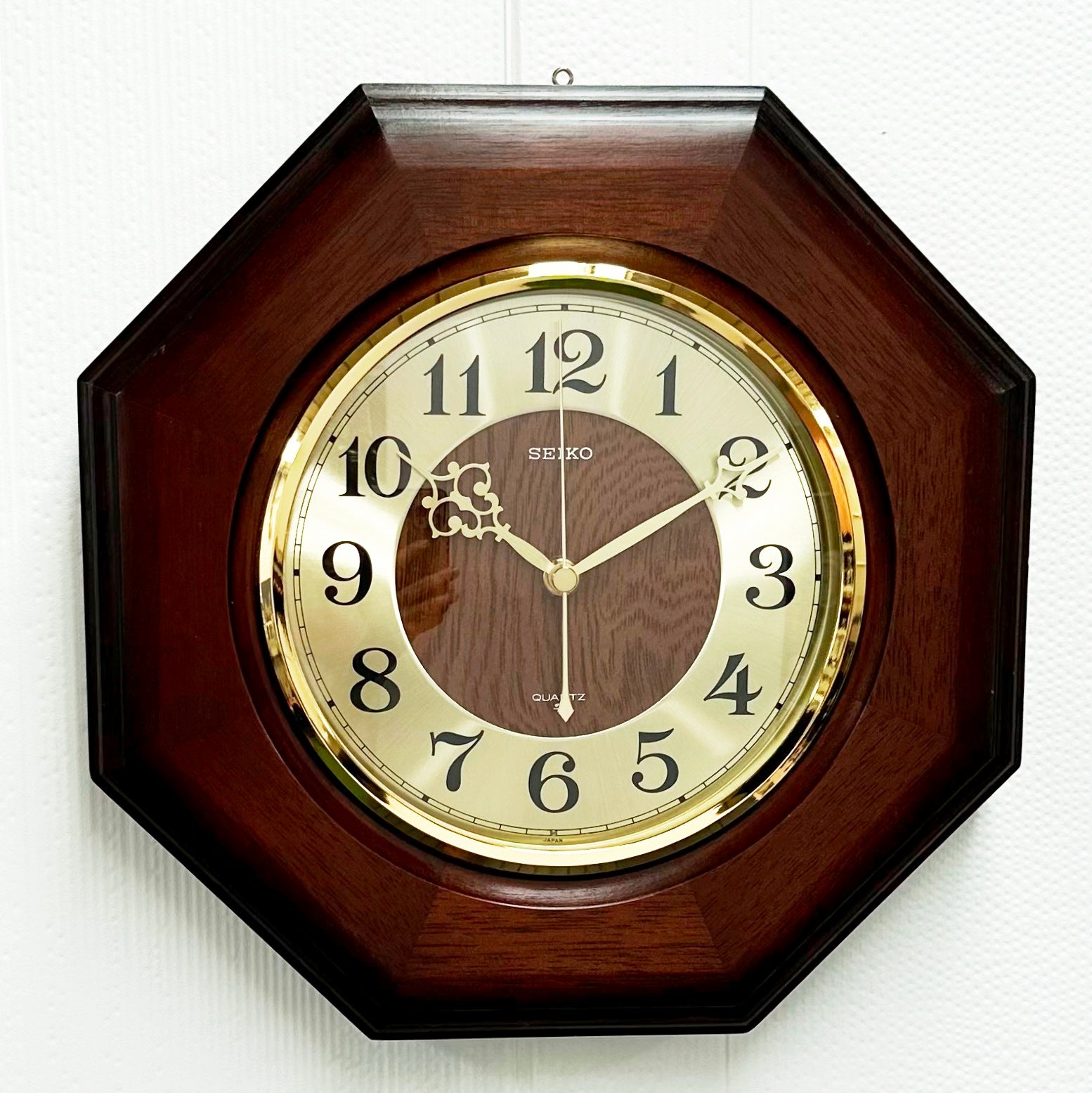 Vintage SEIKO Battery Wall Clock | Adelaide Clocks